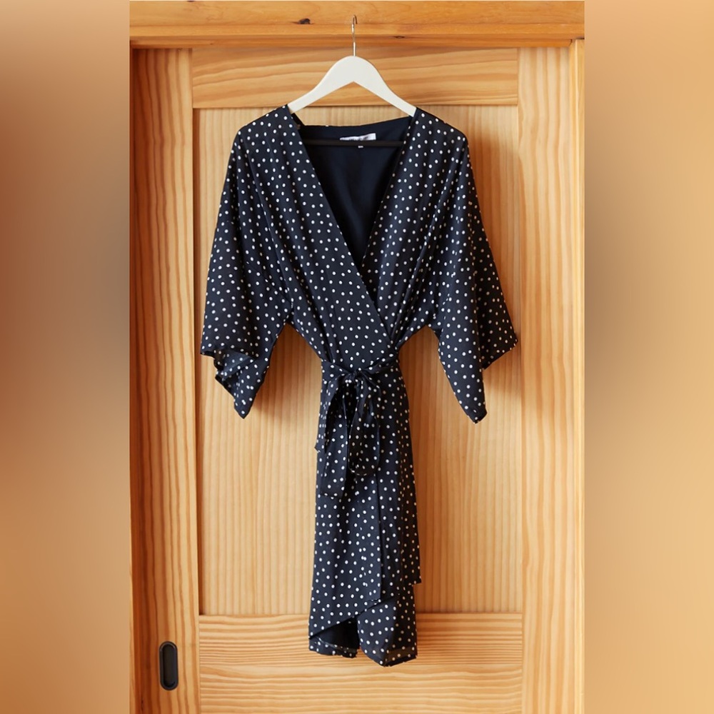 ⚡️FLASH SALE⚡️ NWOT Emerson Fry Wrap Dot Dress